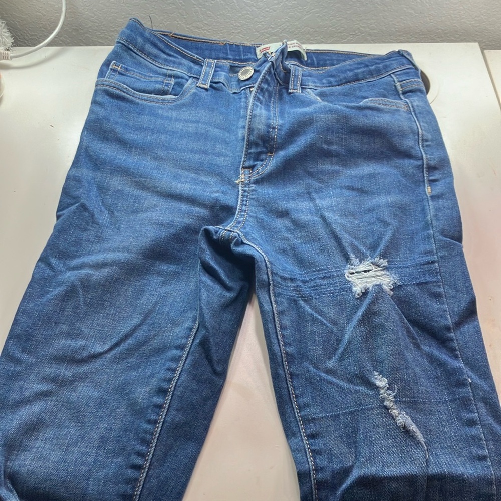 Levi’s skinny jeans
